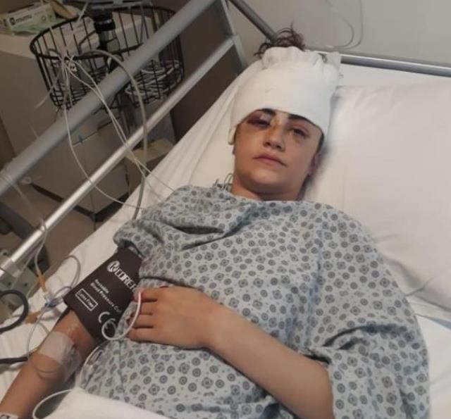 Gecə vaxtı DƏHŞƏT! Əyləncə məkanından çıxan qızı avtomobildənyola atdılar, anasına isə... (FOTO)