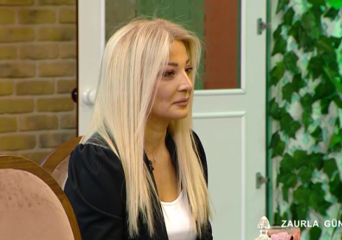 Sərxan Kərəmoğlunun həyat yoldaşı görün kimdir -İlk dəfə efirə çıxdı (FOTOLAR)