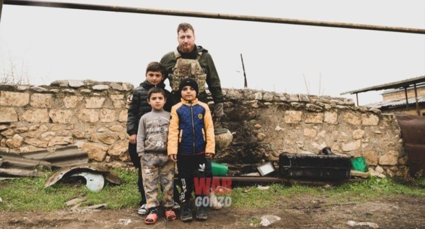 Azərbaycanın axtarışa verdiyi  təxribatçı bloger yenə Qarabağa gəldi- FOTOLAR