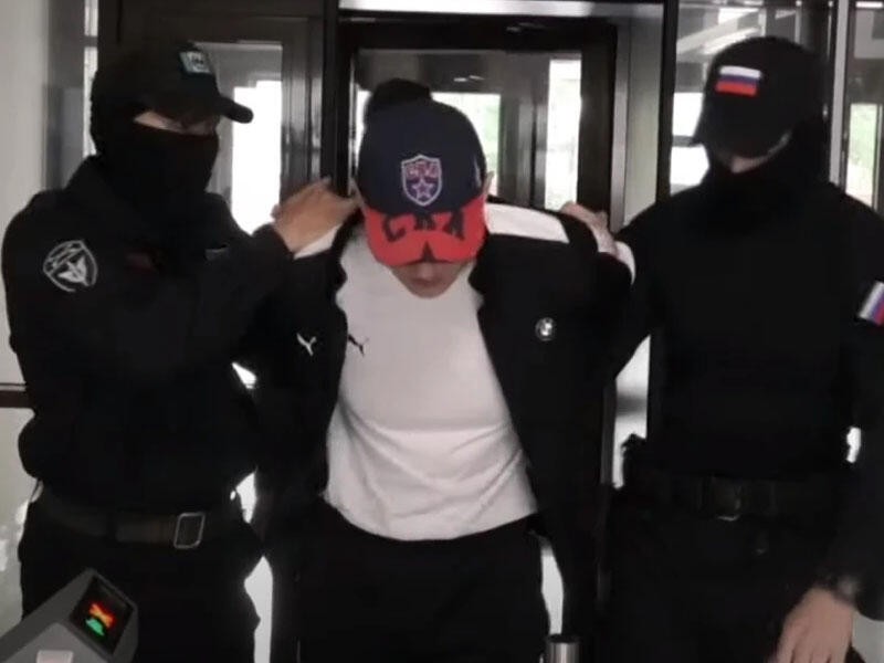 Əxlaqsızlıq yuvası açdı, qızları sosial şəbəkədən tapdı- 20 il həbs gözləyir