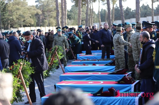 Şəhidlərimizdəfn olundu - FOTOLAR (YENİLƏNİB)
