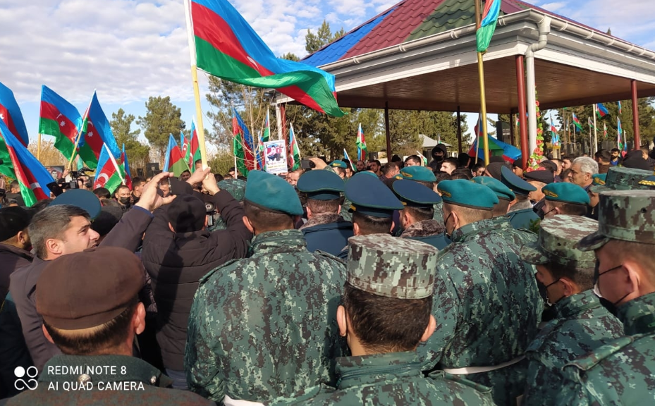 Helikopter qəzasında şəhid olan Fərid Nağıyev dəfn edildi- FOTOLAR