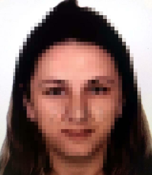 Tanış olduğu şəxslərin yataqda çılpaq şəkillərini çəkənQADIN GÖRÜN KİM İMİŞ - FOTO