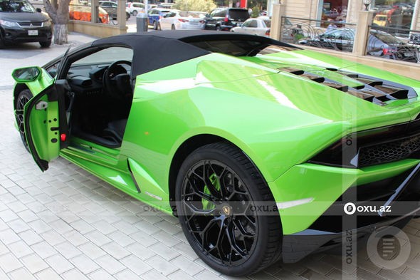 Bakıda  cərimə meydançasına salınan lüks avtomobil görün kimə məxsus imiş-  30-OO-003 (FOTO+VİDEO)