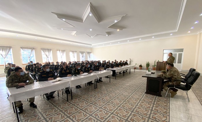 Baş Qərargah rəisi hərbçilərə tapşırıqlar verdi- FOTOLAR