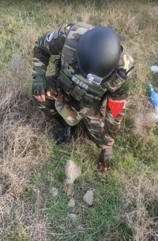 Bakıda dəmir yolu keçidində qumbaraTAPILDI - FOTO/VİDEO