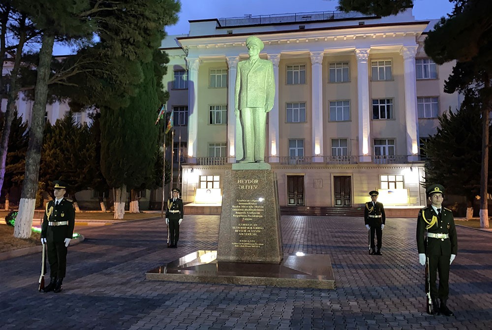 Zakir Həsənov tapşırıqlar verdi(VİDEO/FOTOLAR)