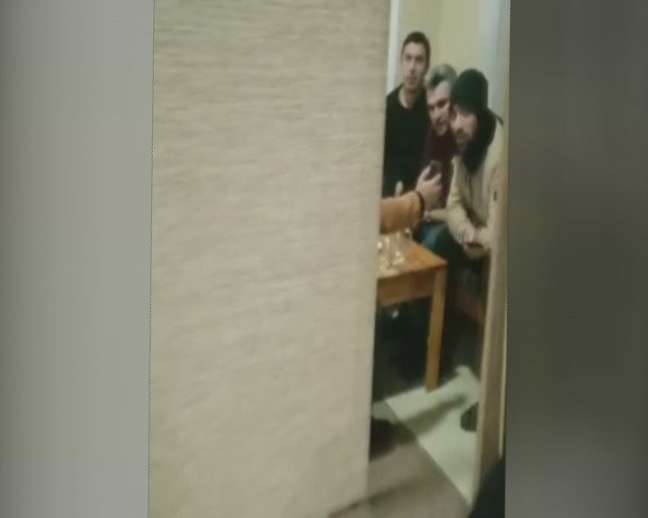 Gecə çay içməyə getdiklərinə peşman oldular- FOTO