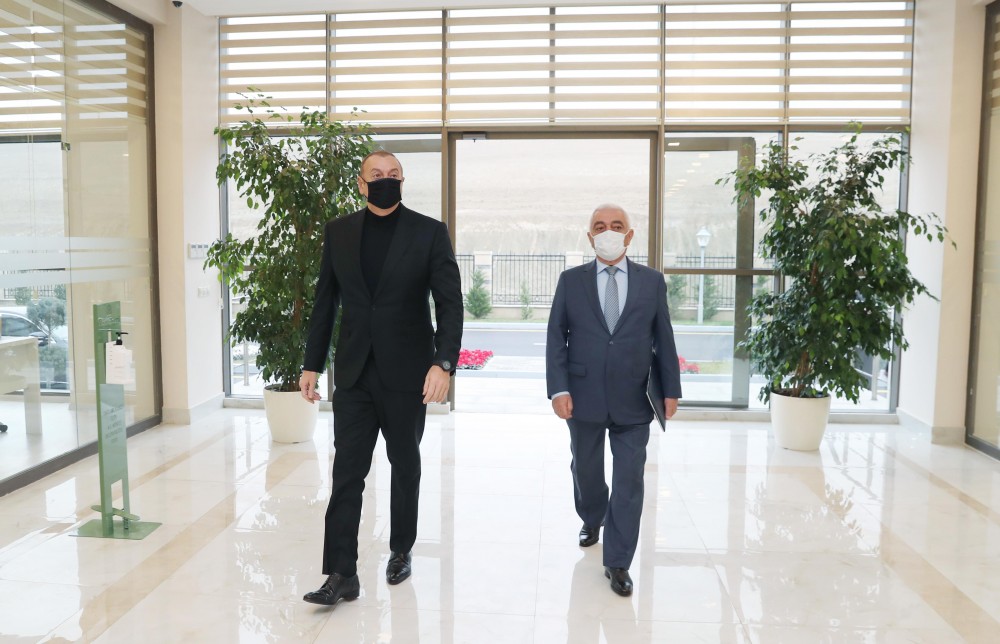 İlham Əliyev “Qobu” Enerji Qovşağının açılışında iştirak etdi- FOTOLAR (YENİLƏNİB)