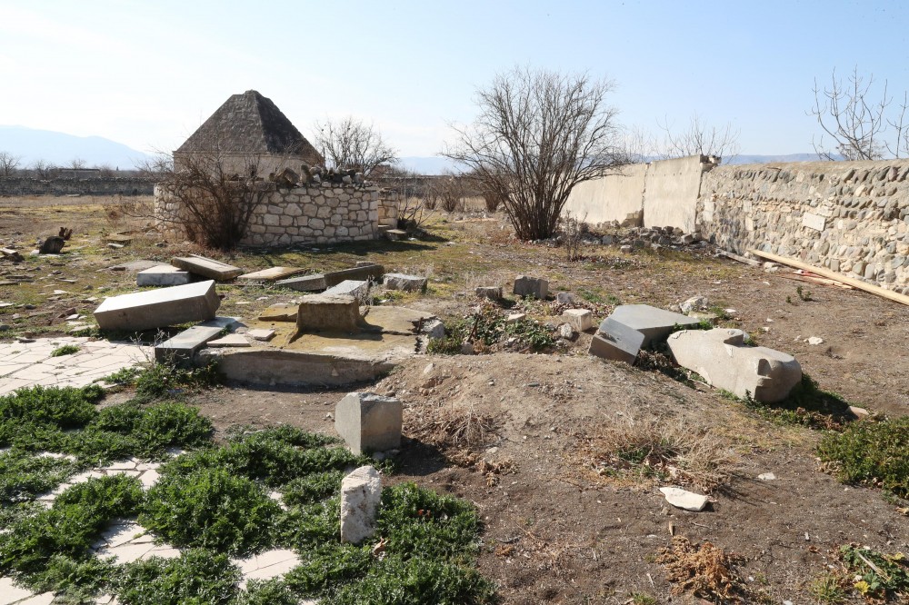 Dövlət başçısı və birinci xanım İmarət kompleksində- FOTOLAR