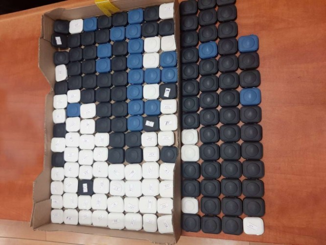 İstanbuldan Bakıya külli miqdarda “iPhone” gətirmək istədi- VİDEO