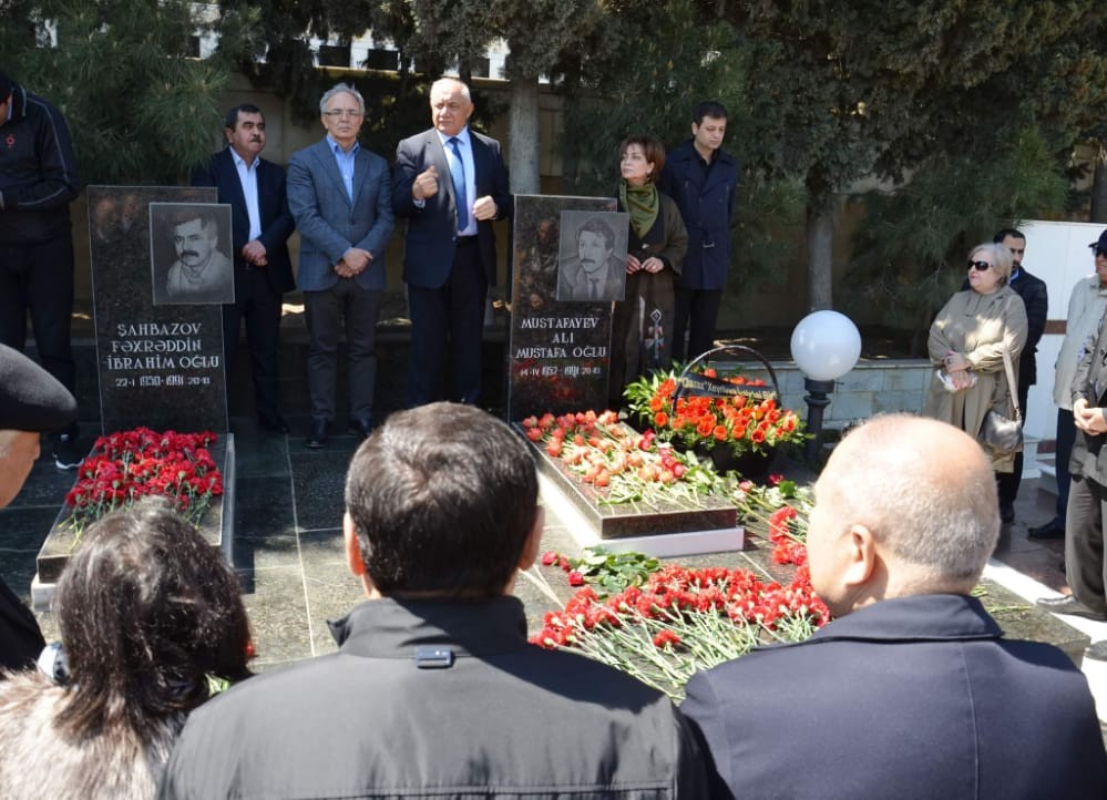 “Qazax” Xeyriyyə İctimai Birliyi nin təşəbbüsü ilə Alı Mustafayevin xatirəsi yad edildi- FOTO