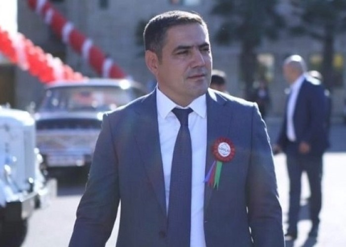 Azərbaycanda vəzifəli şəxsHƏBS EDİLDİ (FOTO)