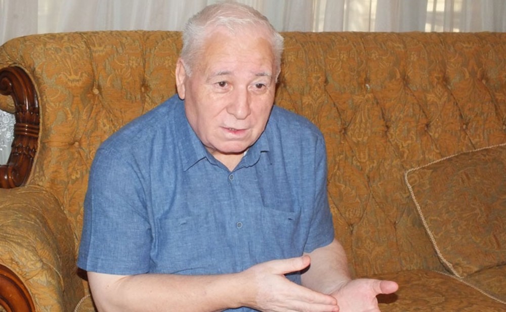 Tanınmış jurnalist vəfat etdi