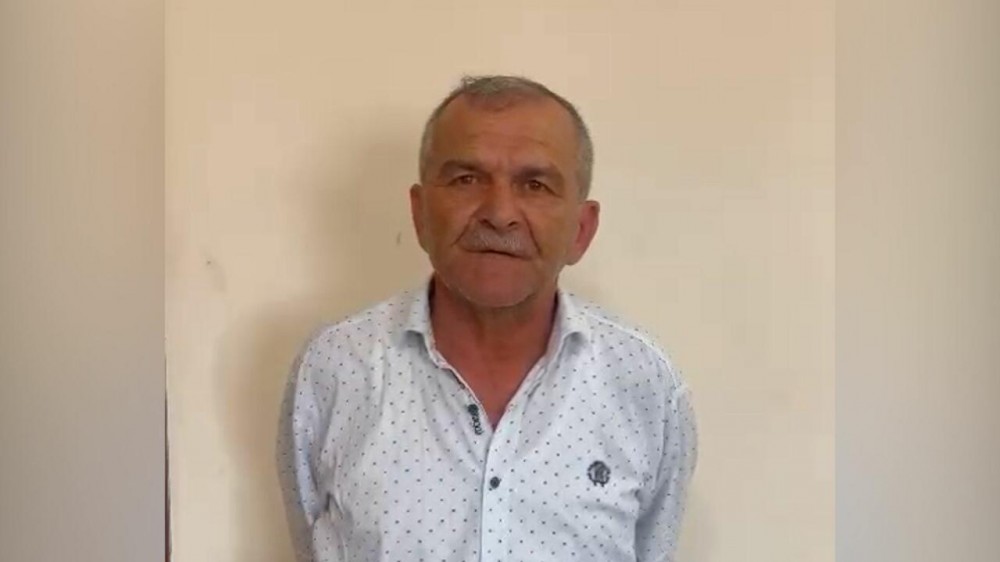 Bakıda kişi avtobusda qadınları belə soydu- FOTO/VİDEO