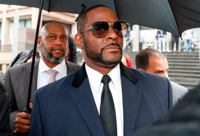 Məşhur müğənniyə30 il həbs cəzası VERİLDİ (FOTO/VİDEO)