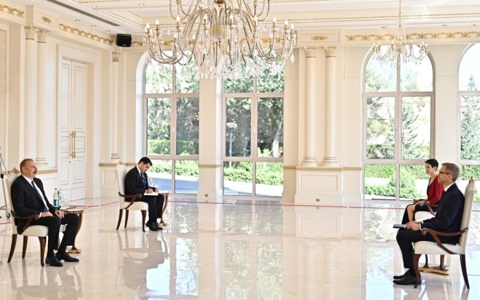 Prezident yeni səfirlərin etimadnamələrini qəbul etdi- FOTOLAR