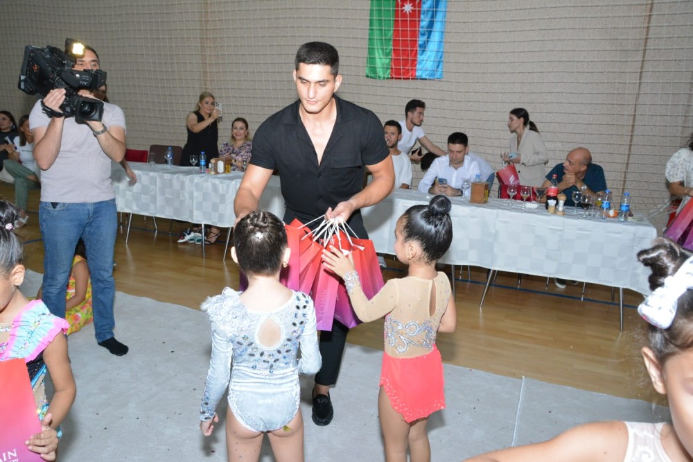 Azərbaycanda yeni idman klubu açıldı- Möhtəşəm şou və çıxışlar (Fotolar)