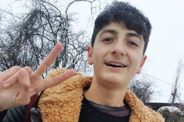 Azərbaycanda 10-cu sinif şagirdi vəfat etdi