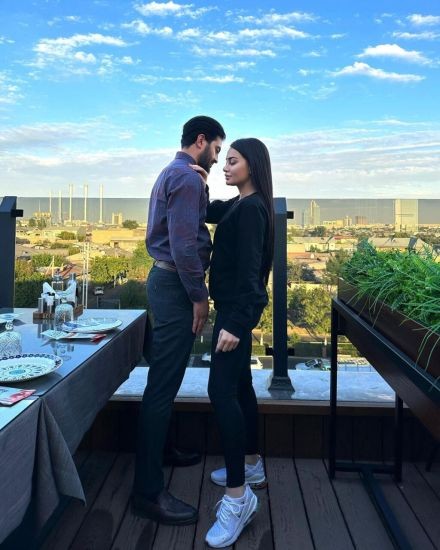 Azərbaycanlı müğənnin sevgilisi olan iş adamı görün kimdir- FOTOLARI yayıldı