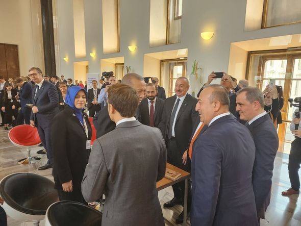 Əliyev, Ərdoğan və Paşinyan Praqada birgəmüzakirə apardı (FOTO/VİDEO)