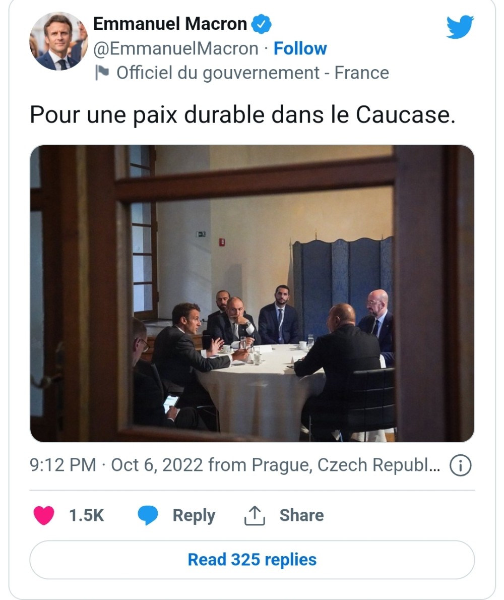 Makron dördtərəfli görüşdənFOTO paylaşdı