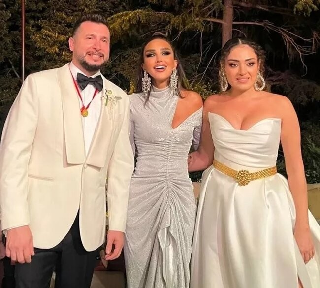 Tatlısəsdən qızına 600 minlik hədiyyə- FOTOLAR