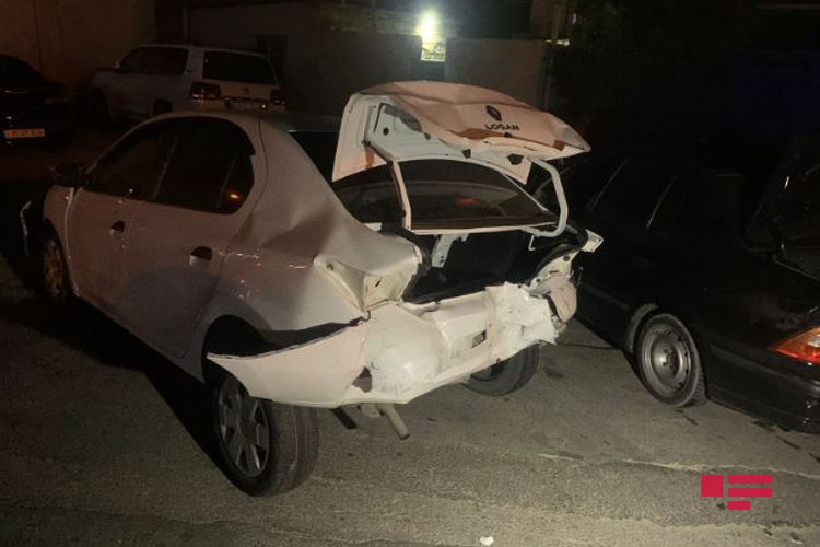 Bakıda tanınmış musiqiçi qəzaya düşdü: Xəsarət alanlar var- FOTO/VİDEO