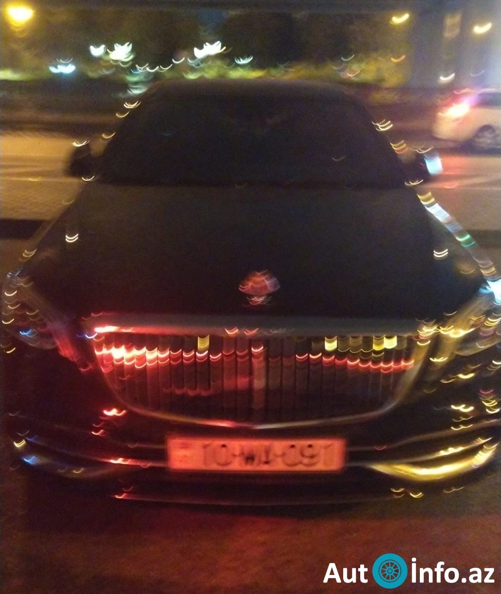 Manaf Ağayevin YENİ milyonluq"Maybach"ı - FOTO