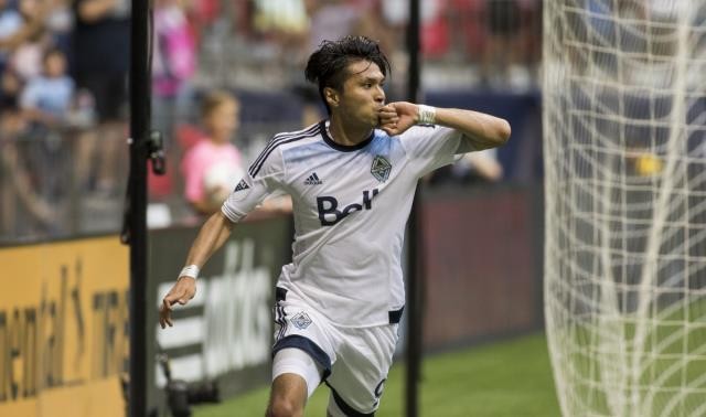 Dünya futbolu yas içində- 32 yaşlı futbolçu öldü (FOTO)