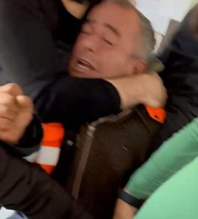 Bələdiyyə binasında İNSİDENT- Həbs edilən var (VİDEO)