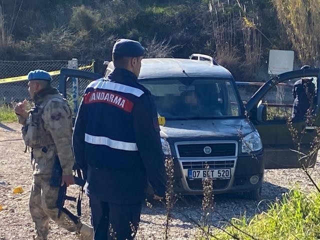 ŞOK: Bələdiyyə sədri və iki nəfər avtomobildə güllələnərək öldürüldü (VİDEO+FOTO)