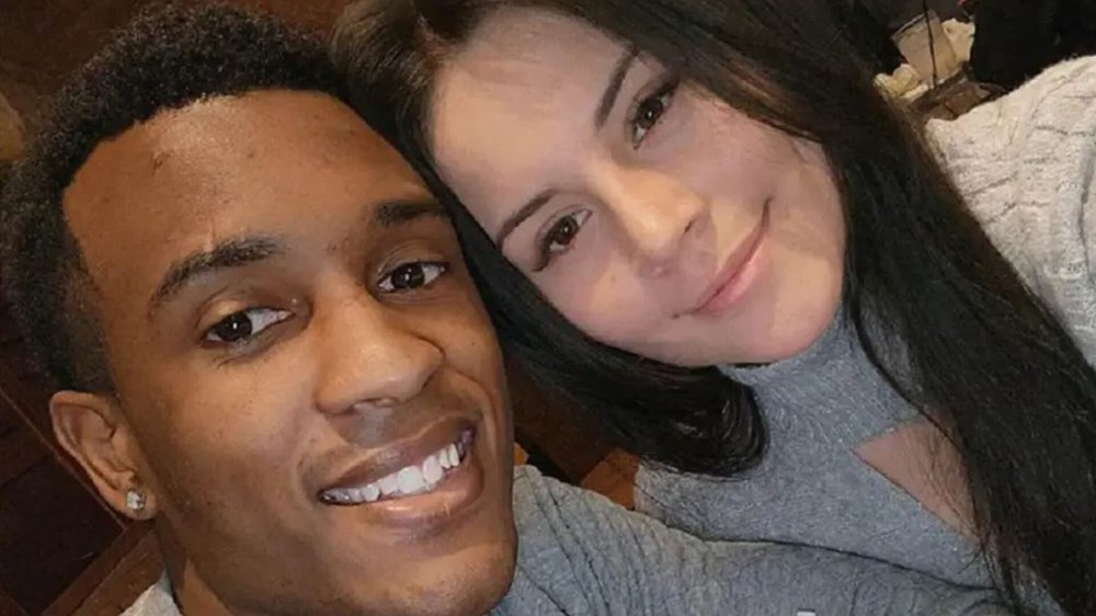 Məşhur idmançı sevgilisini öldürüb qarderoba gizlətdi(FOTO)