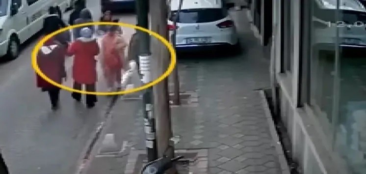 Zəlzələdən təsirlənən qadın hazırladığı çantaya qızıllarını da qoyub bazara getdi- Həyatının şokunu yaşadı (FOTO)