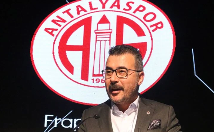 Əziz Çətin istefa verdi- SƏBƏB