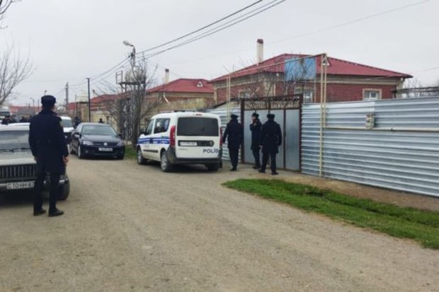 Ağdamda DƏHŞƏT: Dörd il əvvəl öldürülən qızın meyiti evlərinin həyətindən tapıldı -