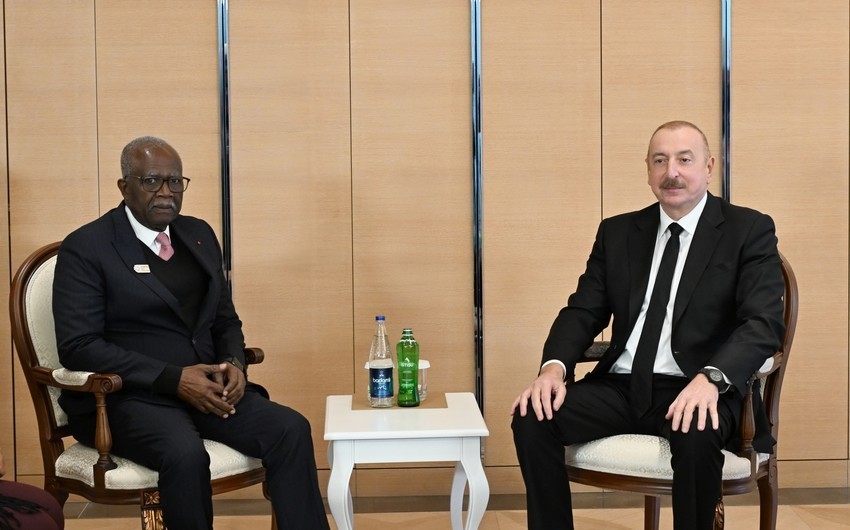 İlham Əliyev görüşlərini davam etdirir -YENİLƏNİB (FOTO)