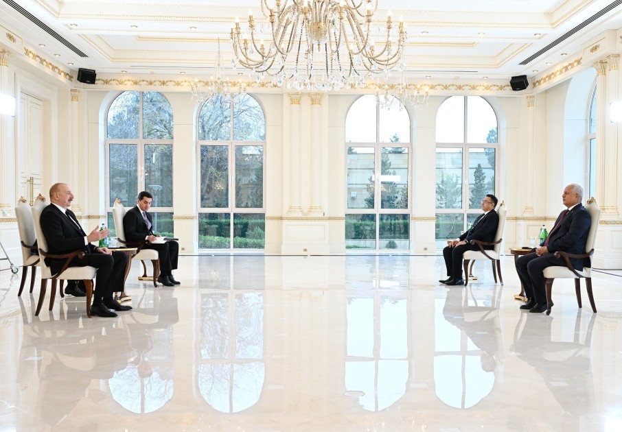 İlham Əliyev yeni səfirləri qəbul etdi -FOTOLAR (YENİLƏNİB)