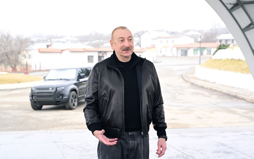 İlham Əliyevin Ballıca sakinləri ilə görüşü- FOTOLAR (YENİLƏNİB)