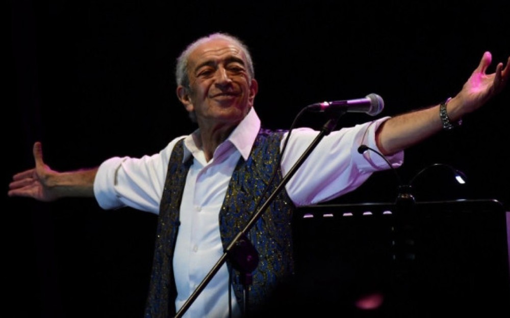 Edip Akbayram vəfat etdi