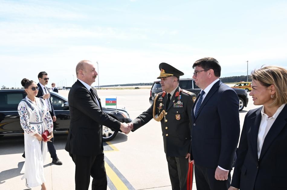 İlham Əliyevin Türkiyəyə işgüzar səfəri başa çatıb - FOTOLAR