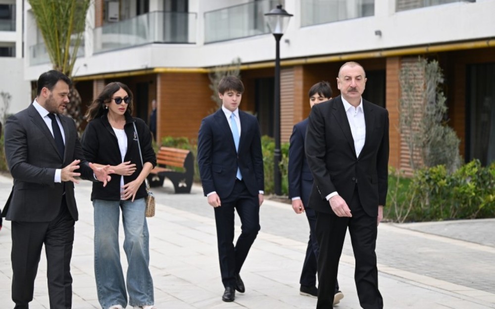 Prezident ailəsi ilə “Sea Breeze”də+ FOTOLAR