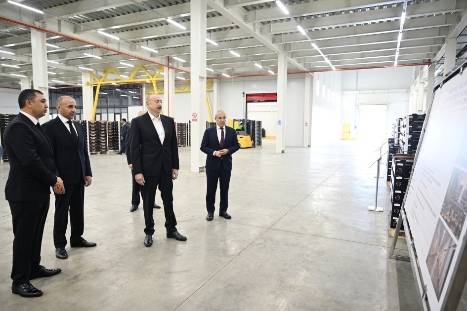 İlham Əliyev Qusarda kompleksin fəaliyyəti ilə tanış oldu- FOTOLAR