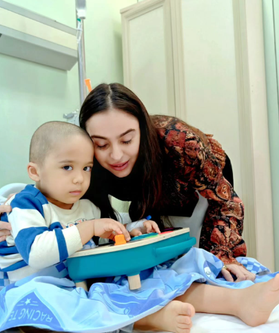 Leyla və Arzu Əliyevalar Onkologiya Mərkəzində -FOTOLAR