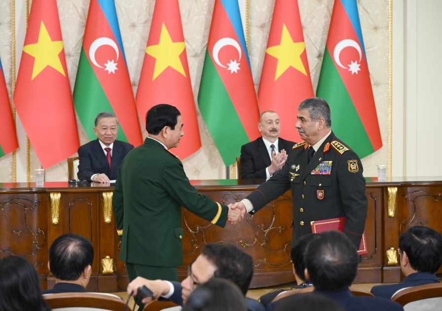 Azərbaycanla Vyetnam arasında imzalanmış sənədlər mübadilə edildi -YENİLƏNİB (FOTOLAR)