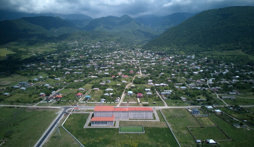 Prezident “Talıstan” liseyinin açılışında- FOTOLAR