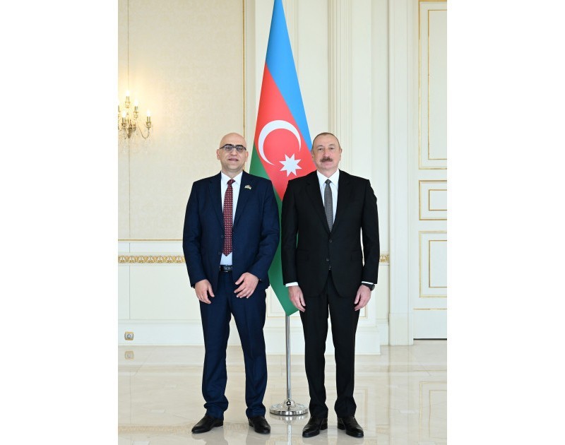 İlham Əliyev Fələstinin yeni səfirinin etimadnaməsini qəbul etdi -FOTOLAR