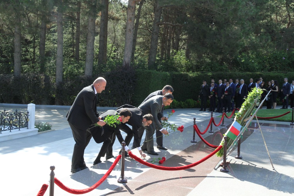 Azərbaycanda 2700-dən çox vəkil fəaliyyət göstərəcək