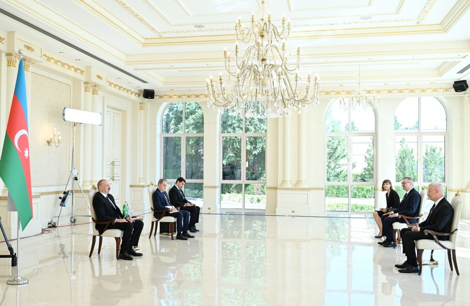 Prezident Polşanın yeni səfirinin etimadnaməsini qəbul edib -FOTOLAR