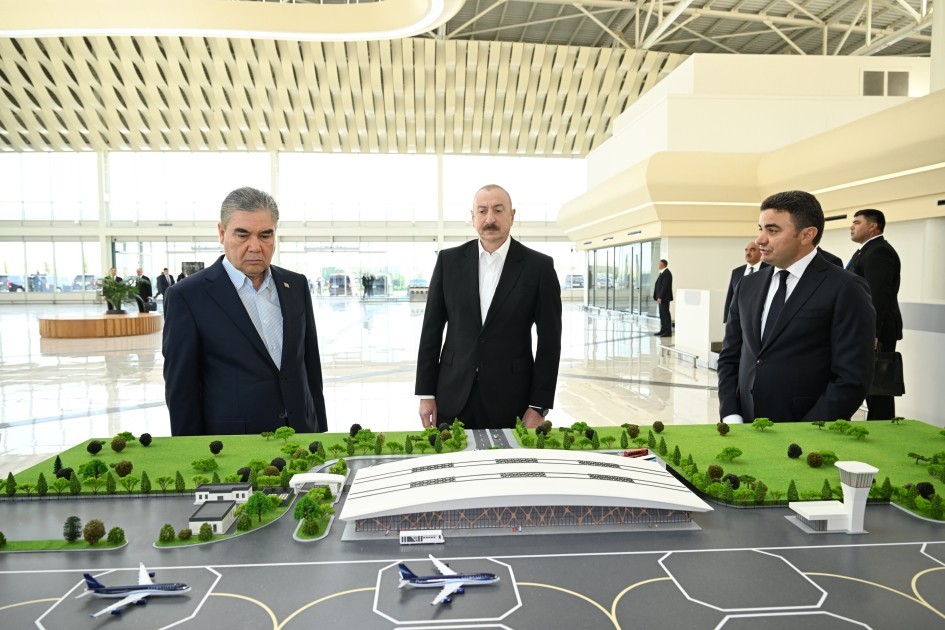 Berdiməhəmmədov Füzuliyə gəldi - FOTOLAR